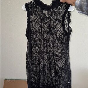 Elegant Black Lace Sleeveless Top
